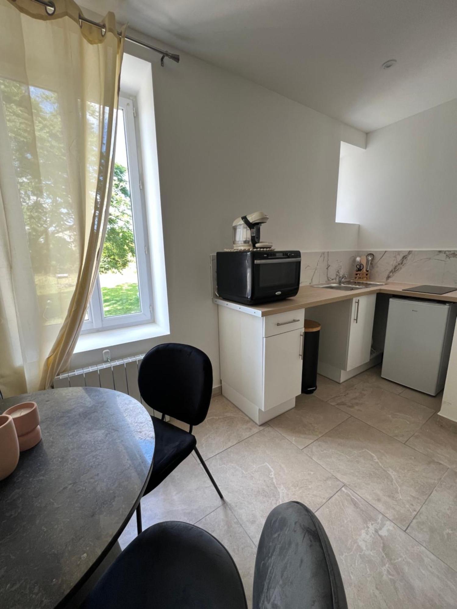 Appartement Le Jean Jaures Arrivee Autonome à Vierzon Extérieur photo